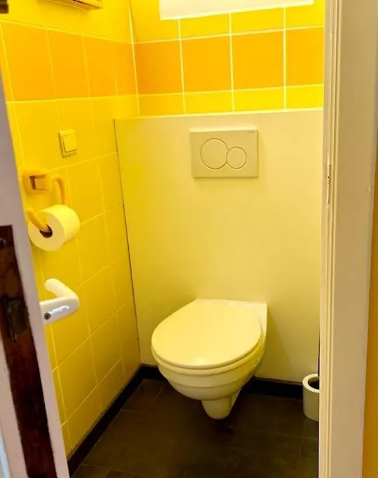 Apartment Bel Appartement A 50M De La Mer. Ostend